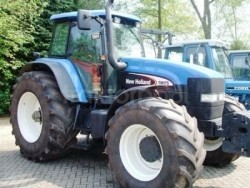 New Holland TM 175 4WD PC Traktor