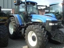 New Holland TM140 4WD RC tractor