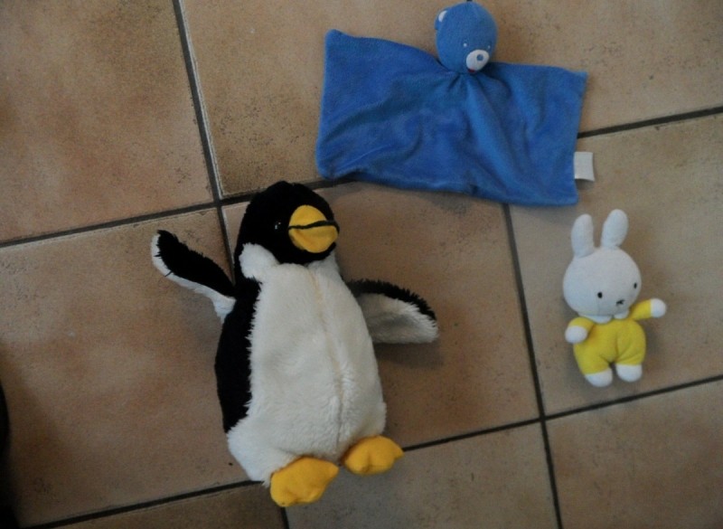 E 1 Knuffeldoekje, pinguin en Nijntje