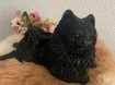 Pomeriaan hondenbeeld op urn als set of los beeldje te koop