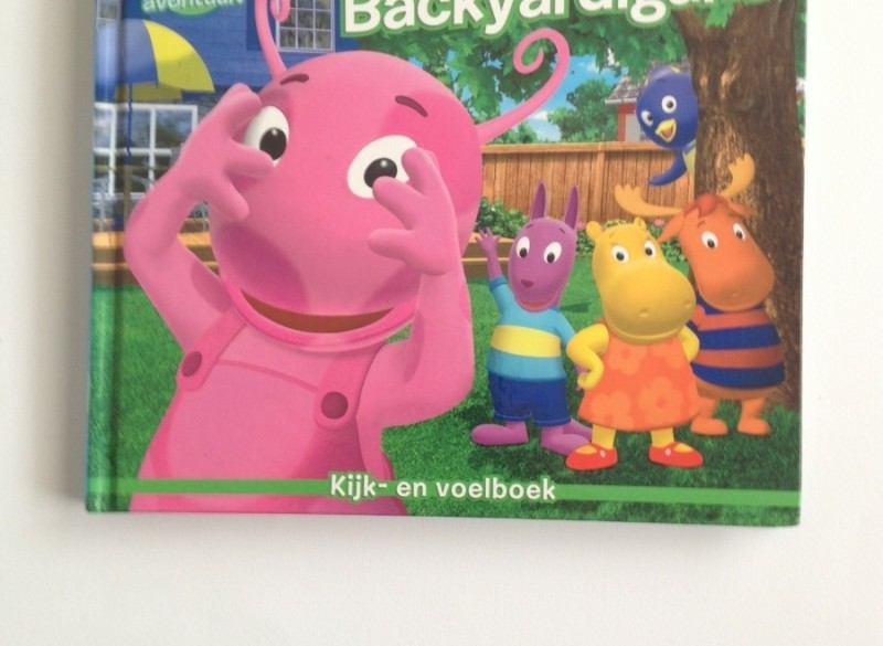 VERSTOPPERTJE MET DE BACKYARDIGANS kijk en voelboek