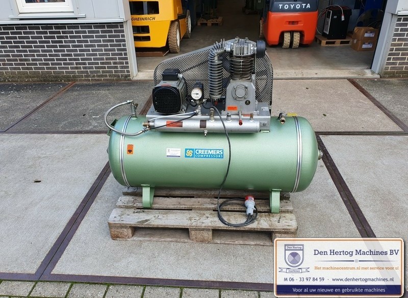 Creemers CST 420 250L compressor zuigercompressor 400V