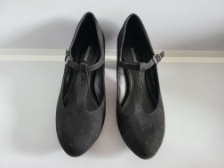 Zwarte sandalettes met lage hak van Graceland – Maat 37