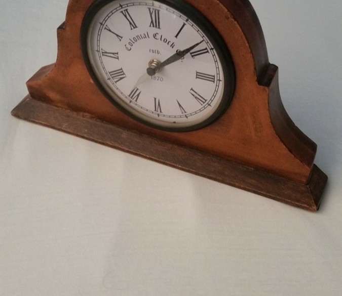 Vintage Colonial clock 1870 