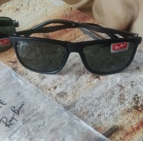 Nieuwe Ray-ban zonnebrillen 2modellen 