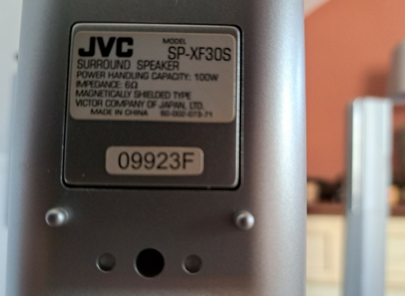 JVC 6.1 speakerset. 
