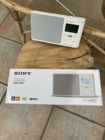 Sony digitaal dab+ draagbaar radiootje 