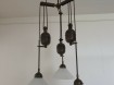 Fraaie oude hanglamp met 3 lichtpunten. 