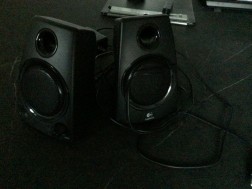 Logitech speakers Z130