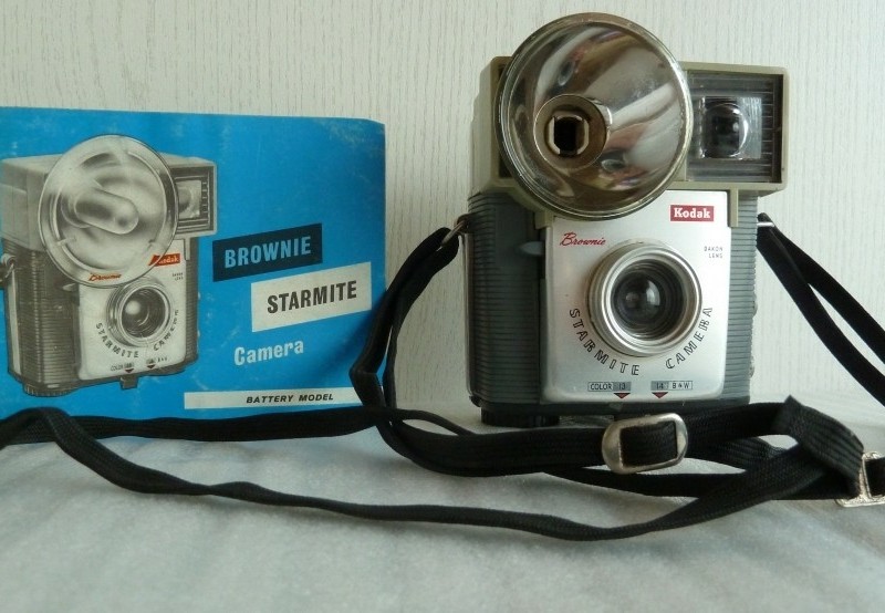 vintage fototoestel Kodak Brownie Starmite