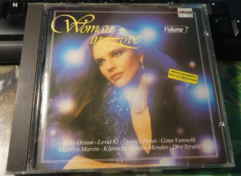 De originele verzamel-CD Woman In Love Volume 7 van Arcade.