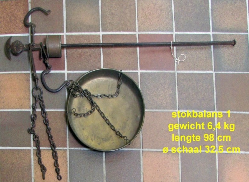 Antieke weegschaal type stokbalans