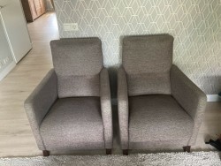 2 bruine fauteuils
