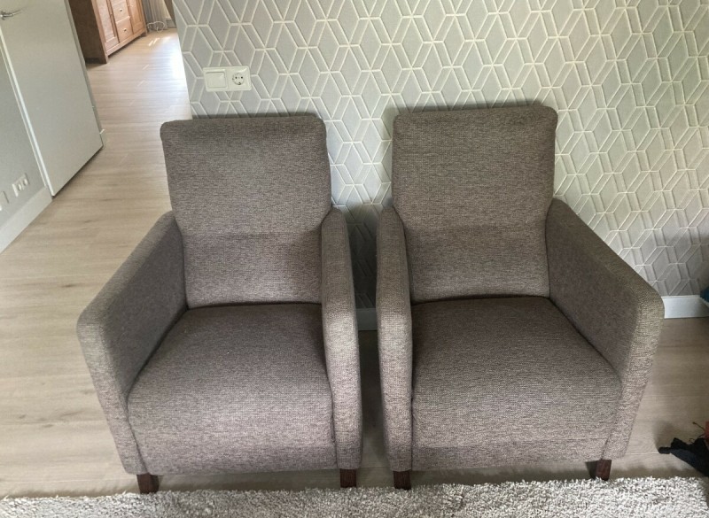 2 bruine fauteuils