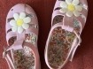 Sandaaltjes met bloem mt 27