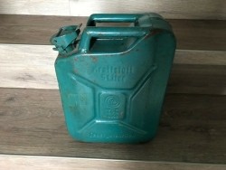 Oude jerrycan