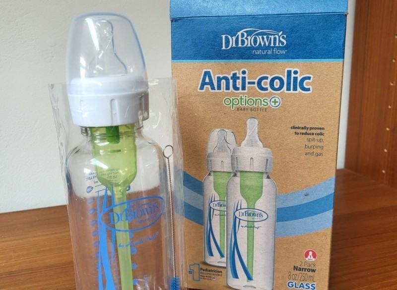 1 ongebruikte Dr. Brown's anti-colic fles 
