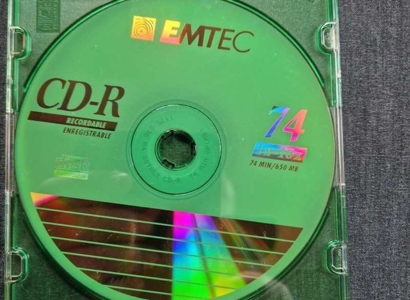 25 CD-Roms