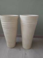 2 mooie vazen aardewerk 50cm hoog