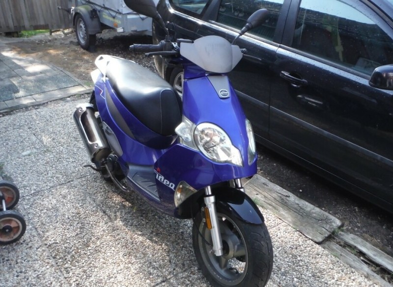 2012 Generic Snorscooter