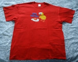 Te koop nieuw rood T-shirt met print Are You OK? (maat: XXL…