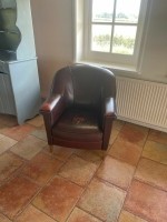 Zware, lederen fauteuil 