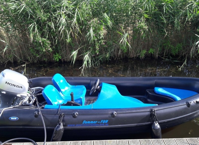 Vinkeveen: Boot Hasle Summerfun incl. Honda bb motor