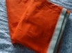 Te koop 2 nieuwe oranje dekens van Ikea van 100% polyester.