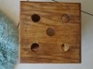 Te koop houten stoofje (afmetingen: 21,5 x 21,5 x 18,5 cm).