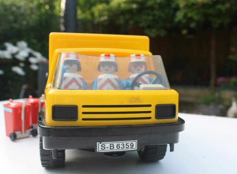 playmobil vuilniswagen