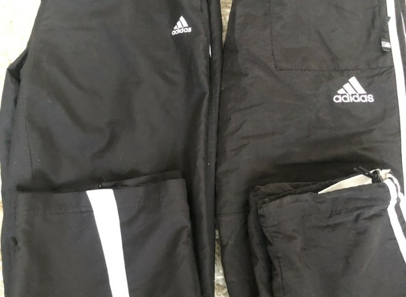 2 stuks als nieuw Adidas sportbroeken   blauw