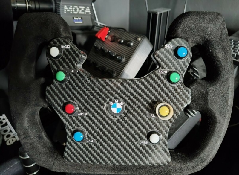 Nieuw! BMW gt4 replica simracing (Moza, Fanatec)