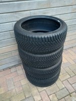 4 winterbanden 225/40R18