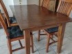 Eettafel met 4 stoelen 