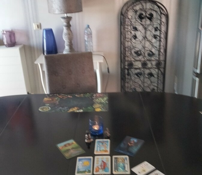 Laat de Tarot kaarten je toekomst onthullen 