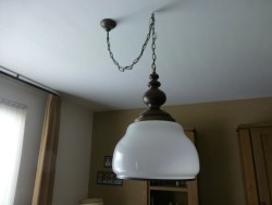 hanglamp melkglas en hout