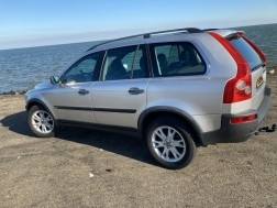 Volvo XC90 2.5T i.g.st. weinig km's ! Bj. 2004