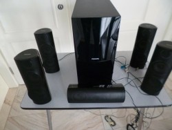 Speakers van een home cinema set.