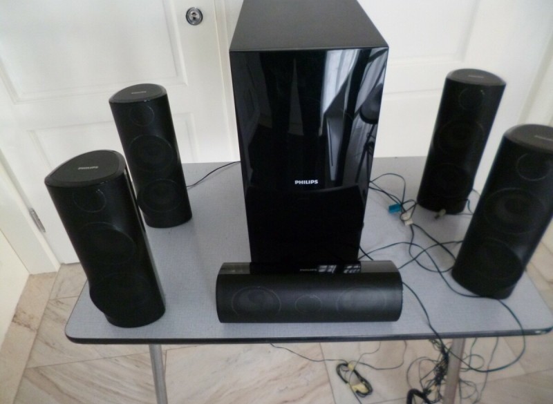 Speakers van een home cinema set.