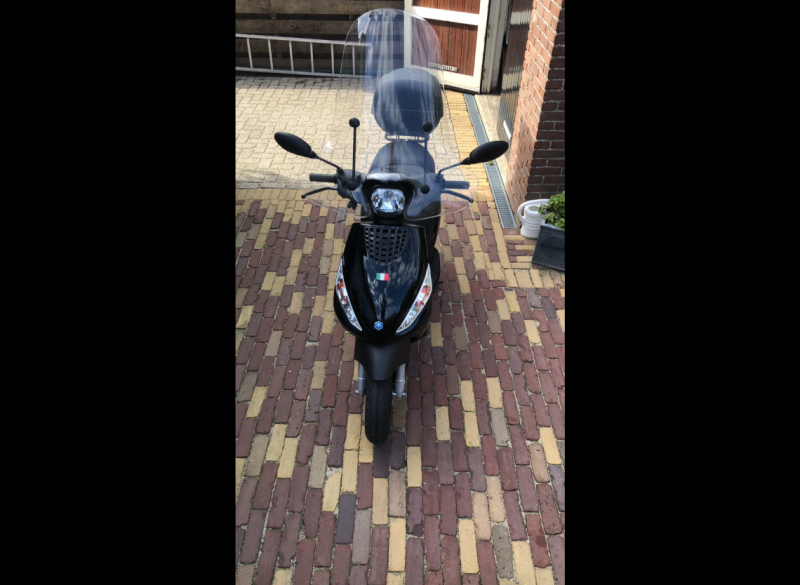 Piaggio Zip