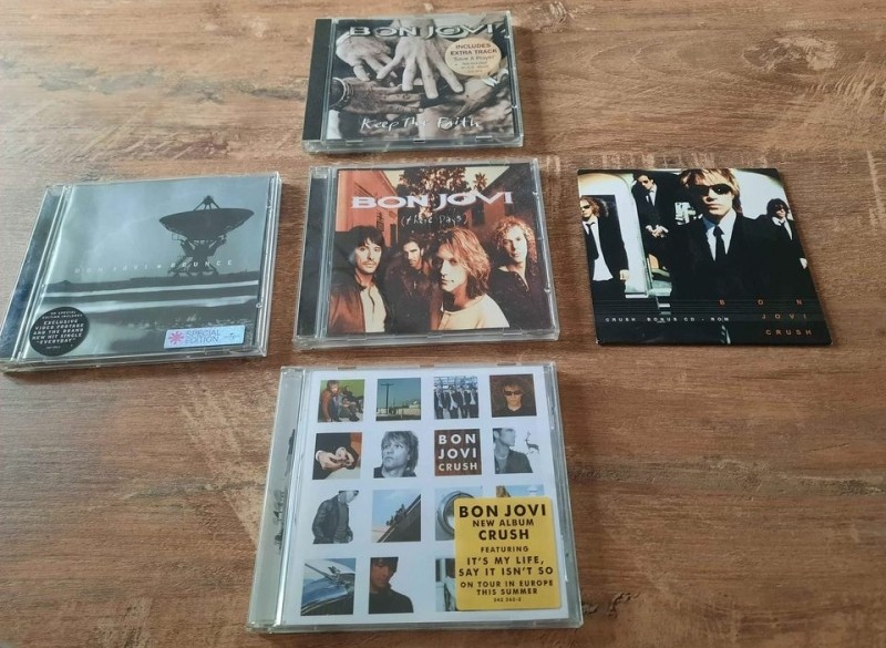 4 cd's en 1 cd-rom van Bon Jovi