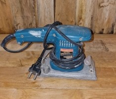 Makita vlakschuurmachine