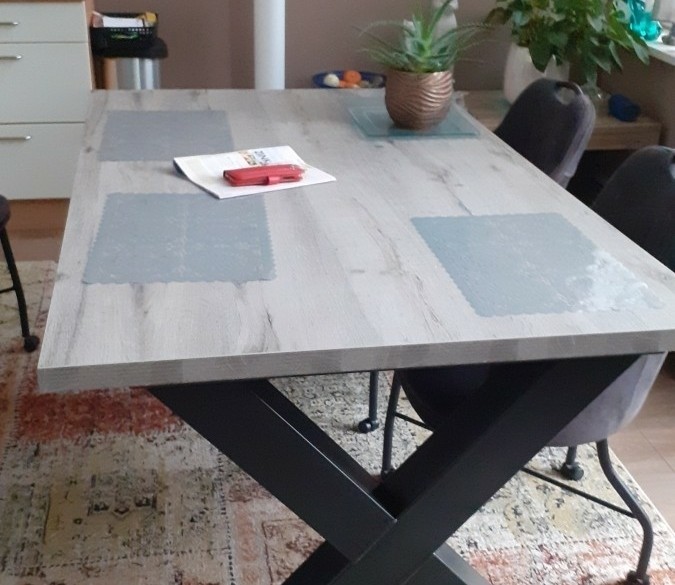 Eetkamertafel 160cmx100cmx85