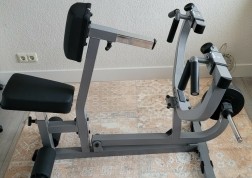 Body_solid seated row machine  