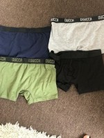 nieuw 4 stuks heren boxer XL --42--44