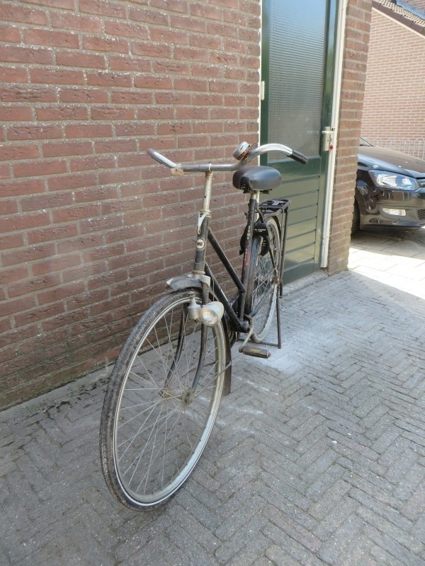 Kleuterschool Onbekwaamheid Accumulatie oldtimer fiets merk: locomotief - Den Helder - Koopplein.nl