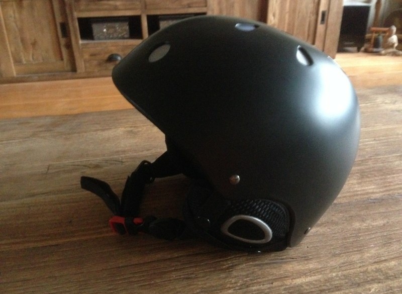 Zwarte ski/snowboard helm maat S, 1x gedragen